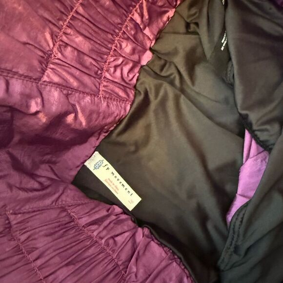 TWO PAIR OF FP MOVEMENT WOMEN'S THE WAY HOME SHORTS
Set of 2 - Picture 6 of 7